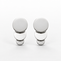 BRINCO EM AÇO GEOMETRIC CÍRCULOS EM CASCATA