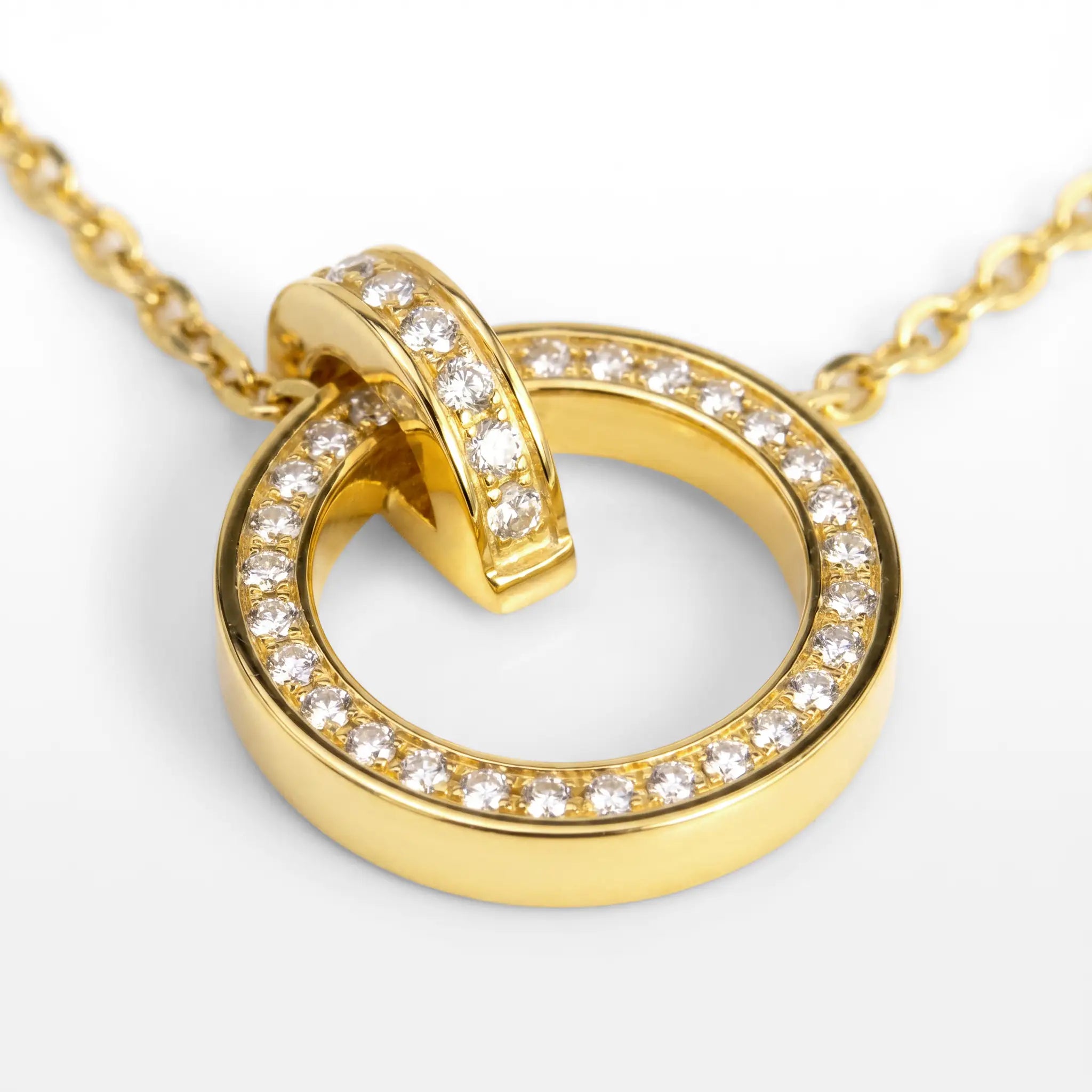 COLAR GLOW CORRENTE CADEADA 1,5MM PENDENTE REDONDO VAZADO COM CRISTAIS