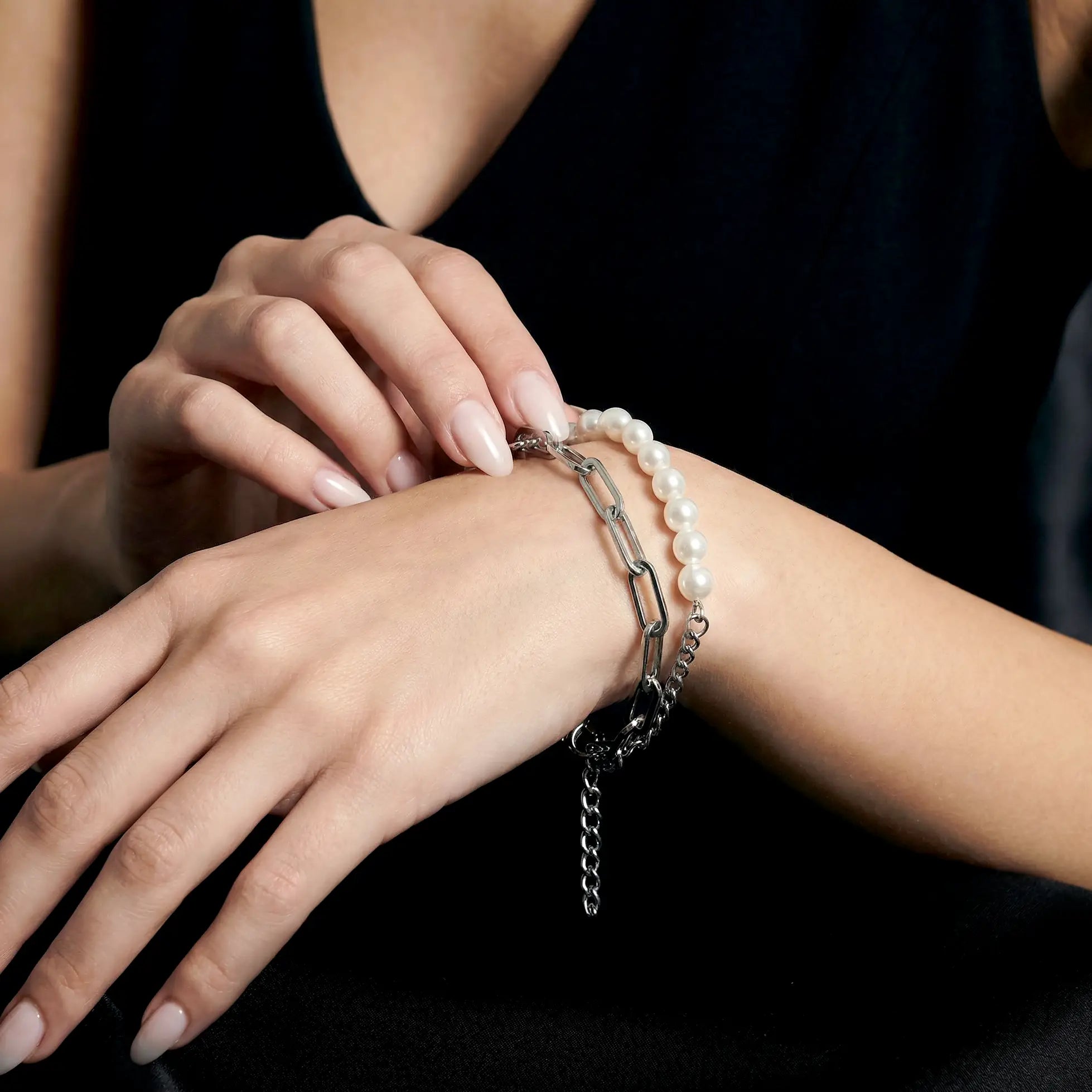 PULSEIRA PRIME DUPLO ELO GRUMET E CADEADA ALONGADA AÇO COM PÉROLAS